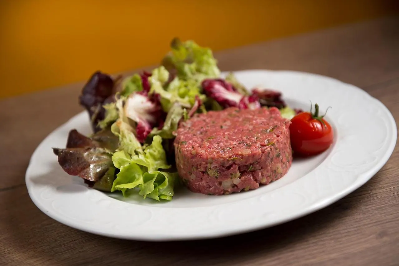Logis Le Relais De Sassenage Hotel