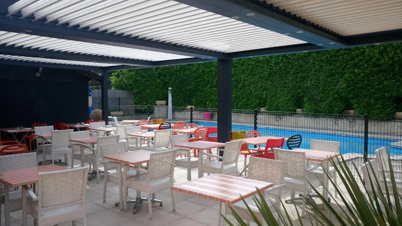 Logis Le Relais De Sassenage Hotel
